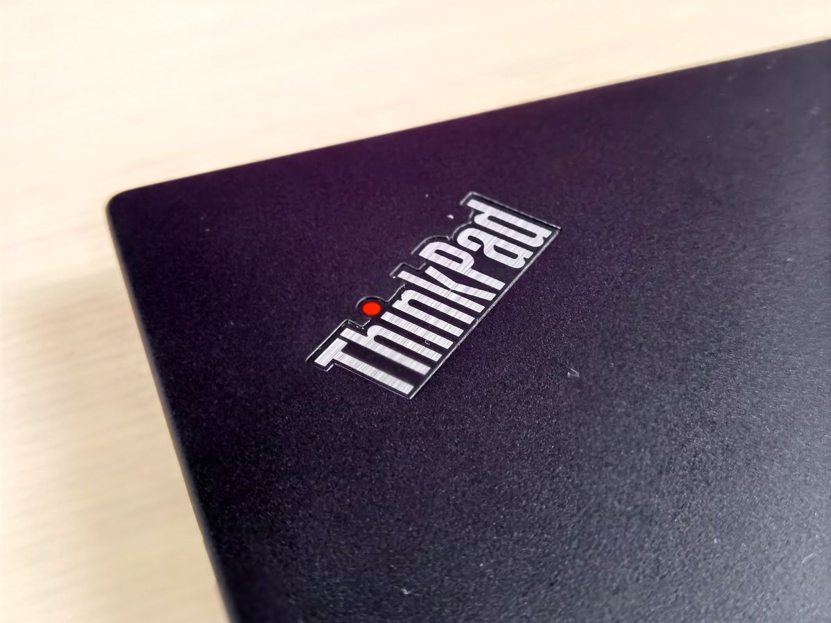 Lenovo-thinkpad-T14s-1-gen-40