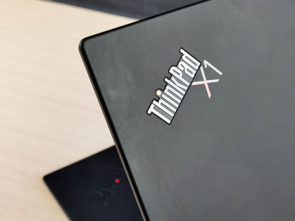 Mi experiencia con el portátil Lenovo ThinkPad X1 Carbon 8ª Gen 5 Lenovo-thinkpad-x1-carbon-8-gen-15