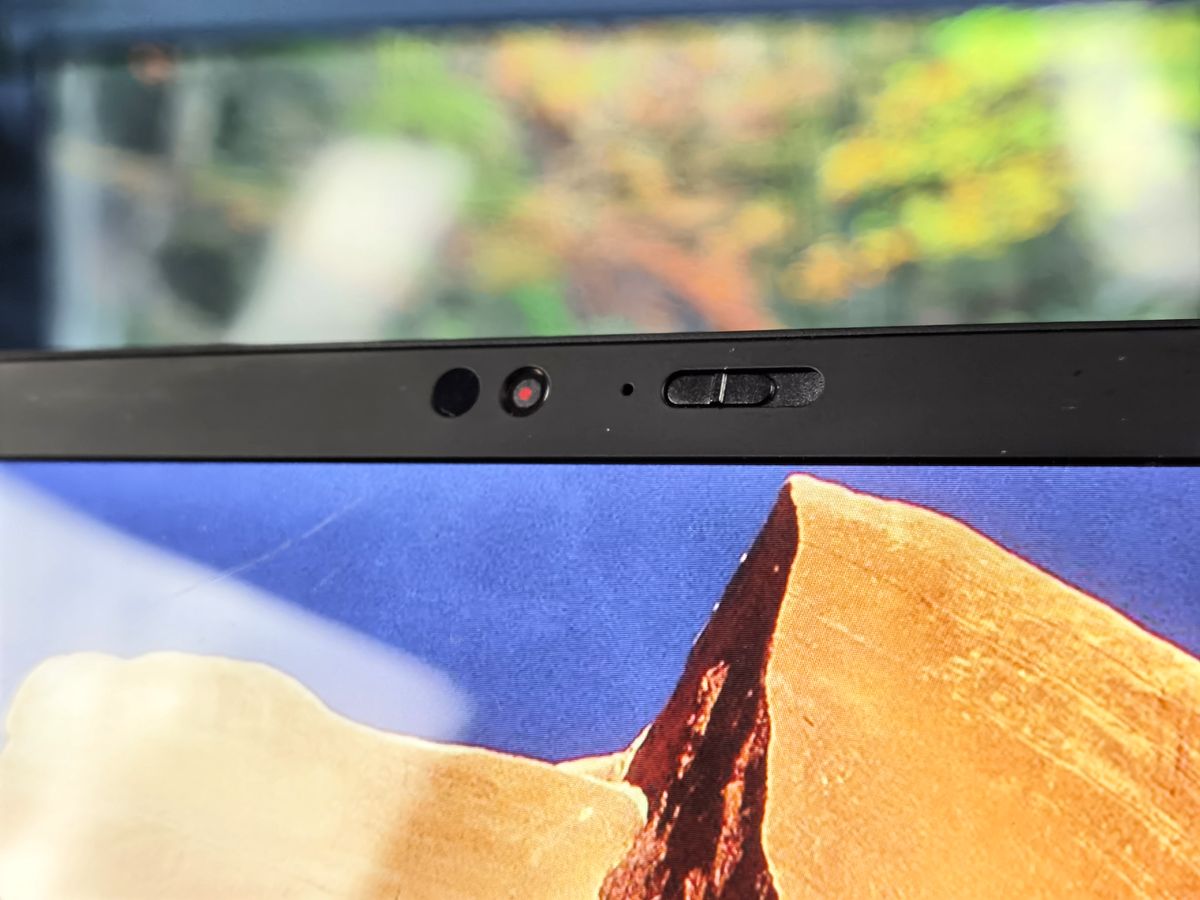 Mi experiencia con el portátil Lenovo ThinkPad X1 Carbon 8ª Gen 11 Webcam