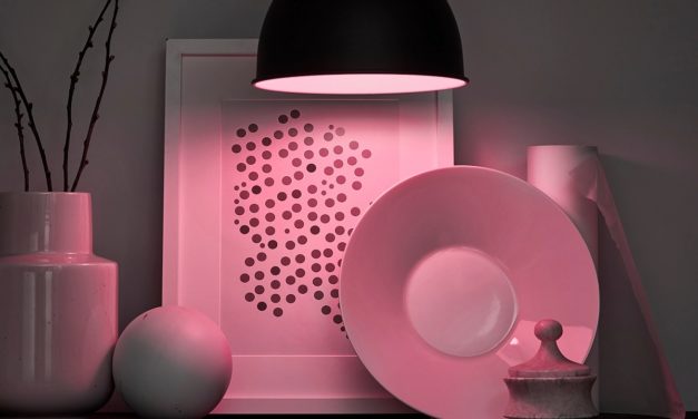 7 bombillas inteligentes para llenar tu casa de color