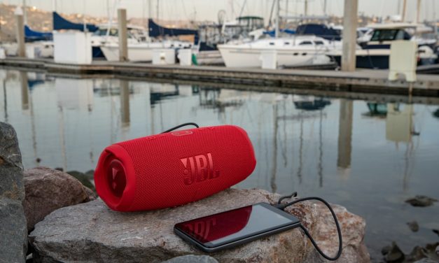 JBL Charge 5: despuntando en sonido, autonomía y resistencia