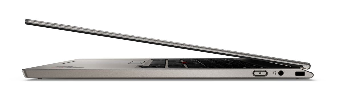 Lenovo ThinkPad X1 Titanium Yoga 05