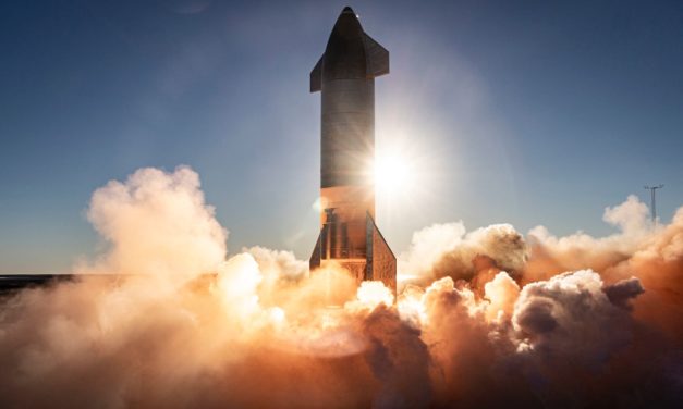 El youtuber que se grabó colándose hasta un cohete de SpaceX