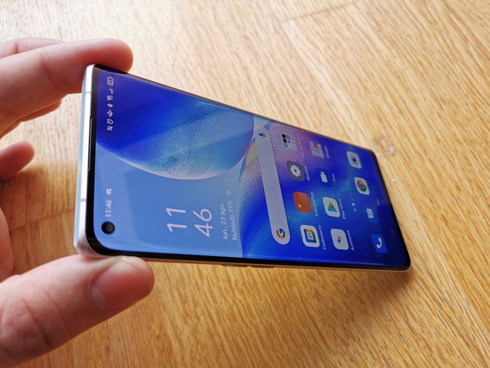 OPPO Find X3 Neo 06