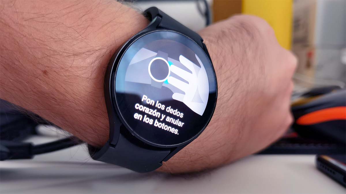 cómo medir grasa coporal en Samsung Galaxy Watch