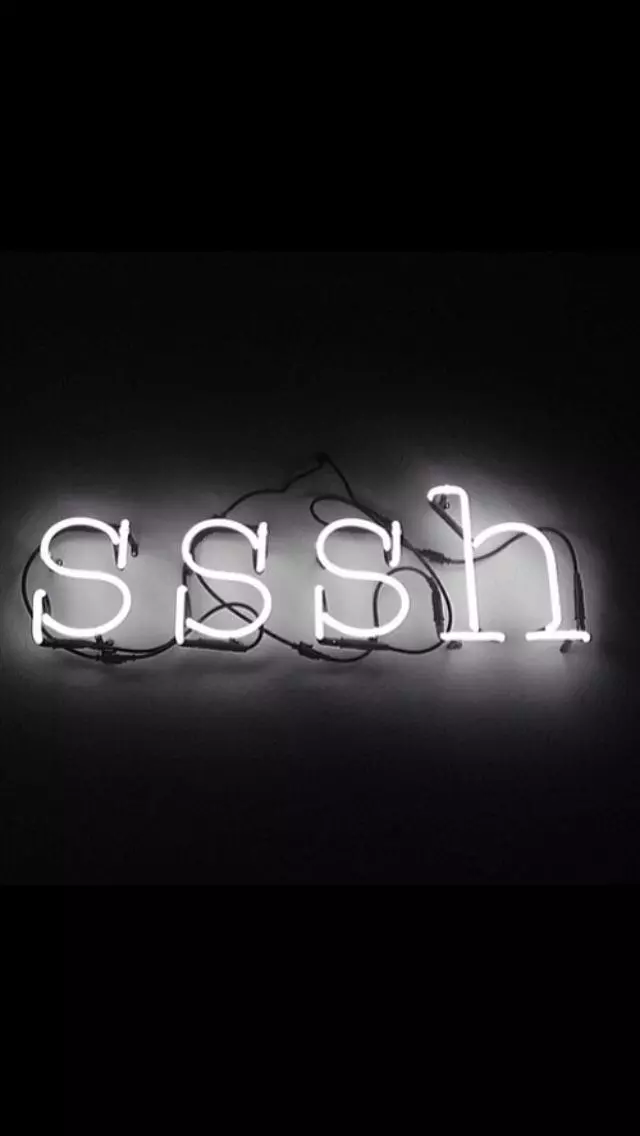 ANOTHER THING THAT IS VERY TUMBLR IS NEON SIGNS. HERE IS A PORTION OF THEM:-2