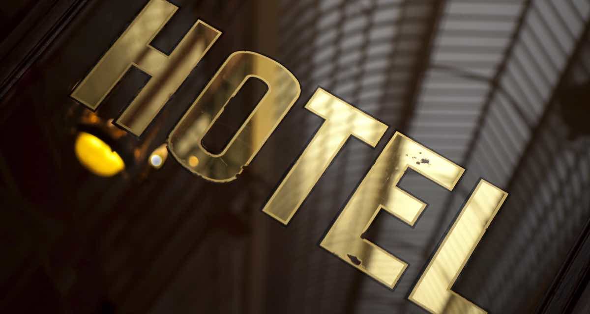 Consejos para reservar una habitación de hotel barata a través de la web