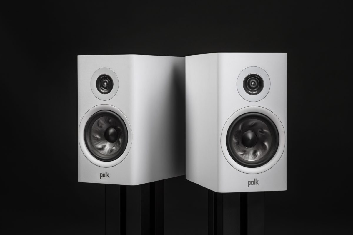 Polk Reserve R200, altavoces de estantería de diseño elegante para el salón   