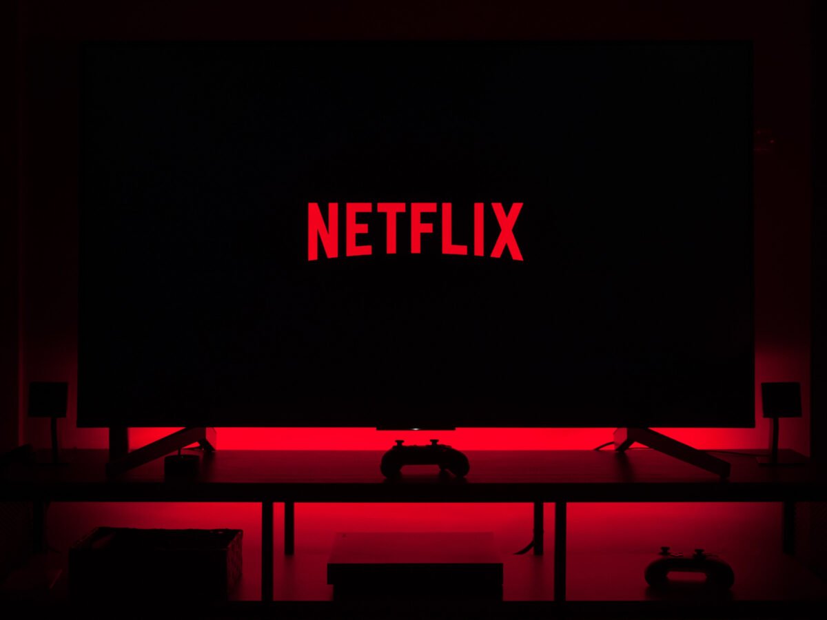 crisis en Netflix la compañia despide cientos de empleados