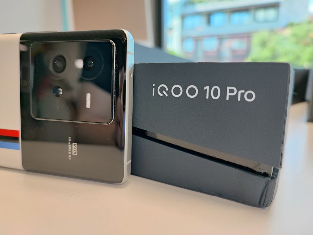 vivo-iqoo-10-pro-6