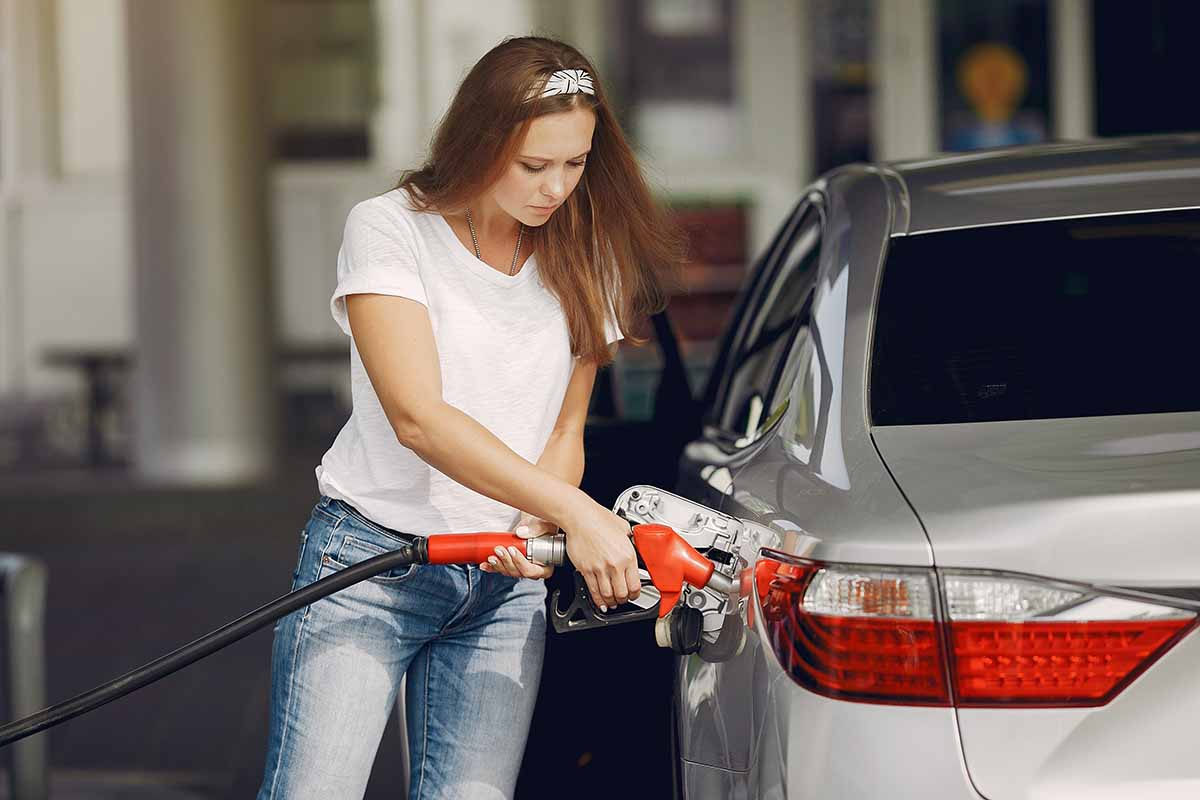 encontrar la gasolinera más barata