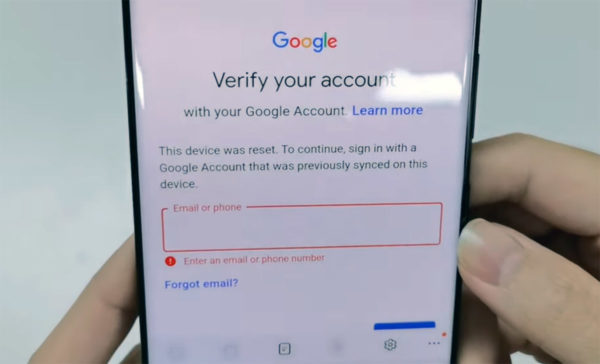 Cómo quitar la cuenta de Google en un móvil Samsung