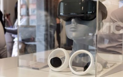 Así son las gafas de realdad aumentada y realidad virtual de TCL en el MWC de 2023