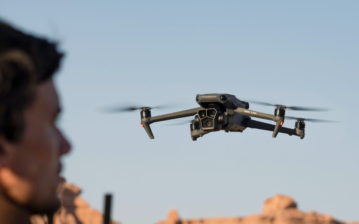 DJI Mavic 3 Pro, el primer dron del mundo con sistema de triple cámara