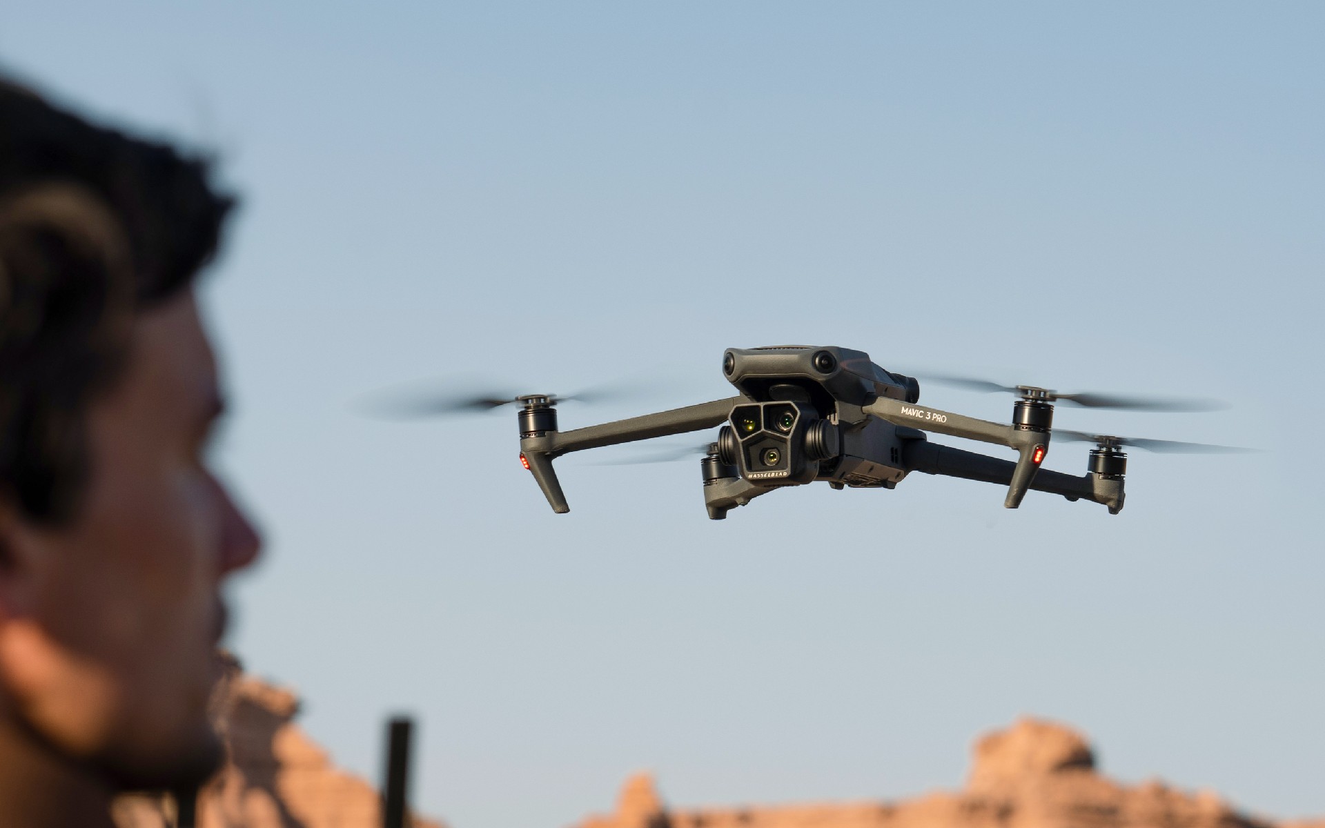 DJI 3 Pro, el primer dron mundo de triple cámara