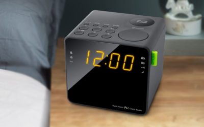 MUSE M187CR: Un despertador en forma de cubo con radio incorporada