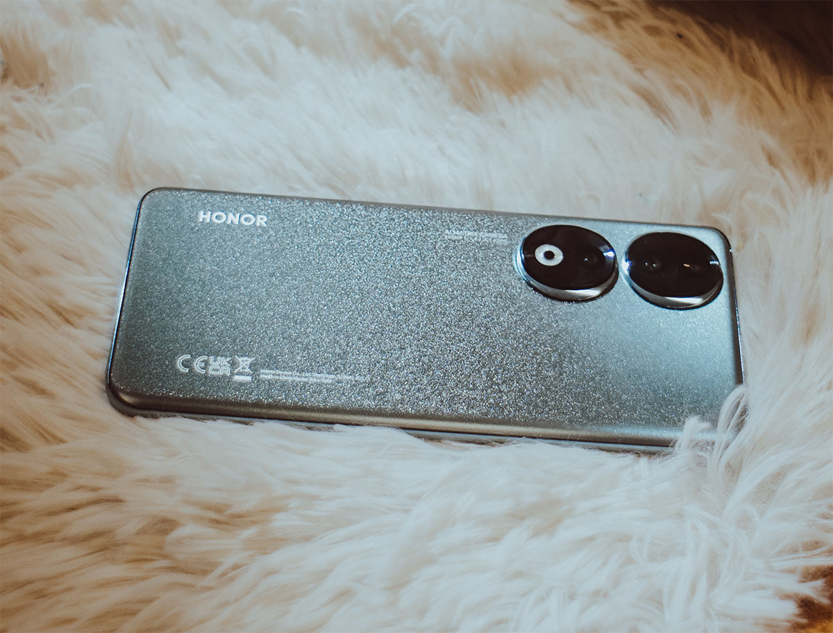 honor-90-02