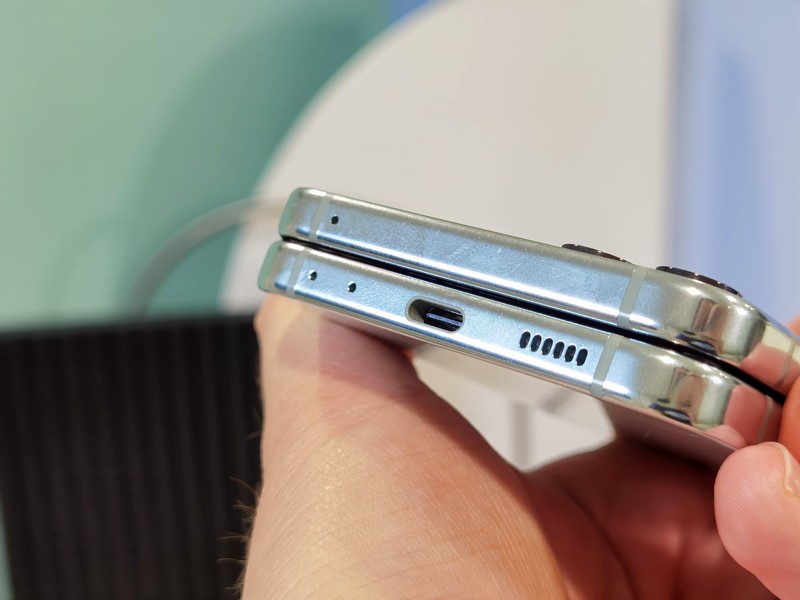 Por qué aparece el mensaje se detectó humedad en el puerto del cargador USB de Samsung 1