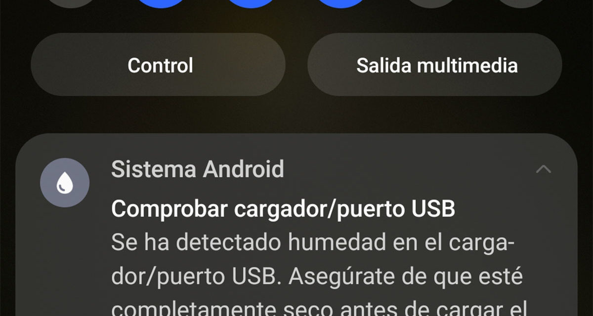 Por qué aparece el mensaje se detectó humedad en el puerto del cargador USB de Samsung