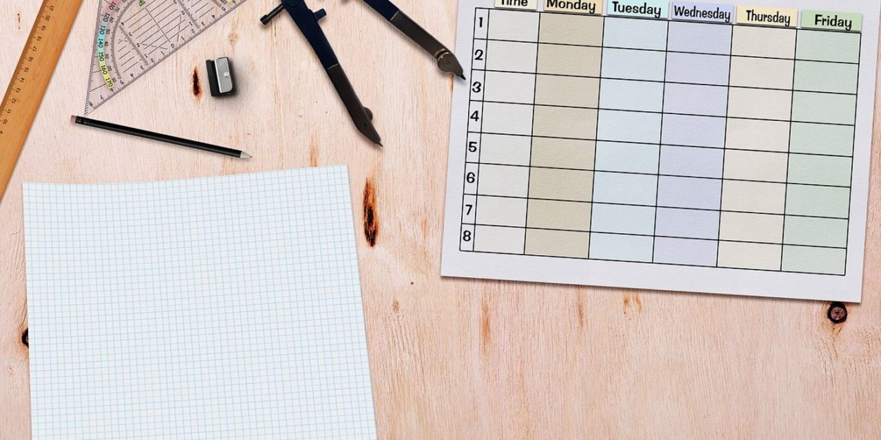 Más de 100 plantillas de horario y jornada escolar para organizarte para el colegio 2023-2024