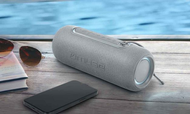 Muse M-780: altavoz portátil y resistente con 20W de potencia y luces