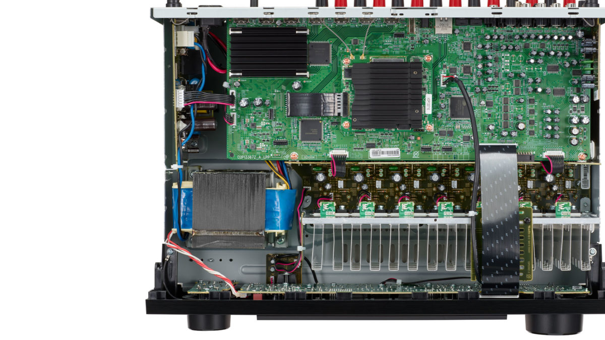 Denon AVR-X1800H, un receptor AV de 7.2 canales con sonido 3D y compatible con 8K 7