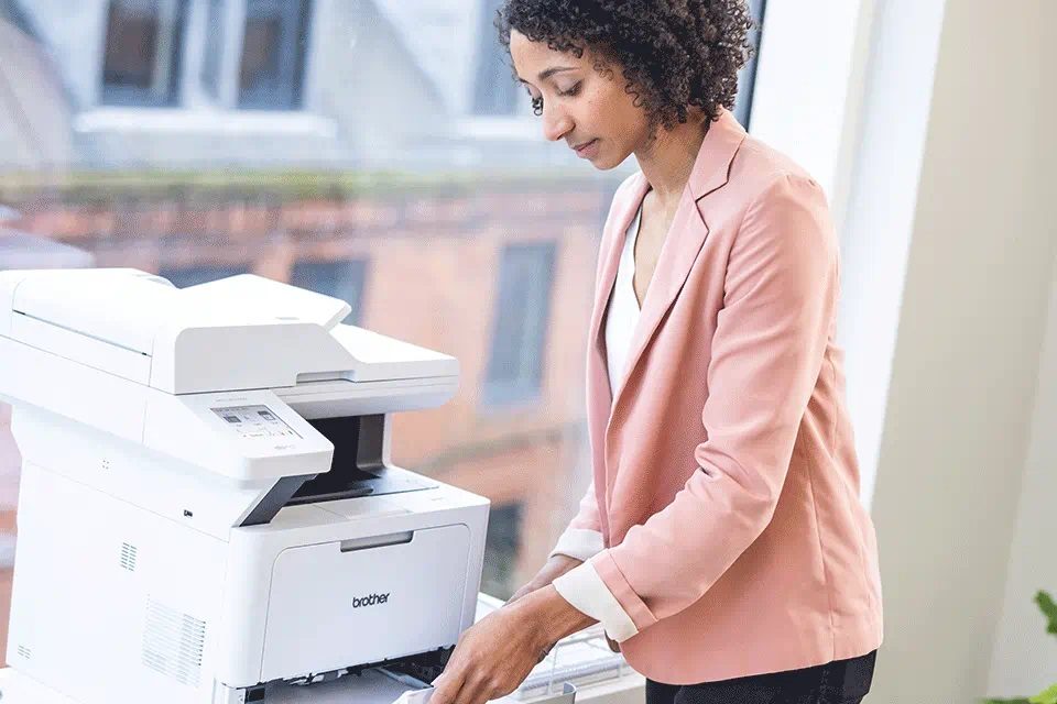 Brother MFC-L5710DW, potencia y eficiencia para empresas