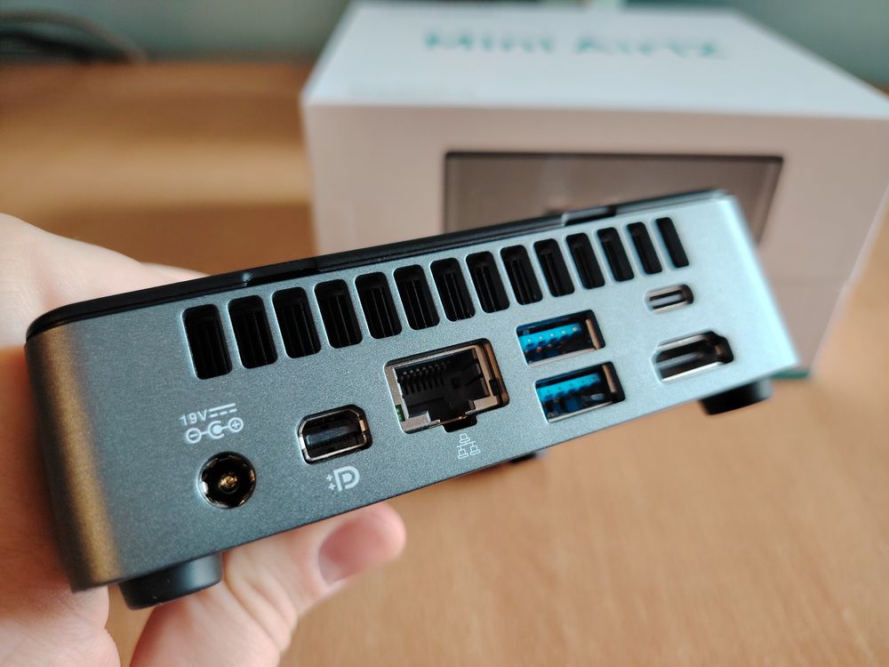 Geekom Mini Air12 12