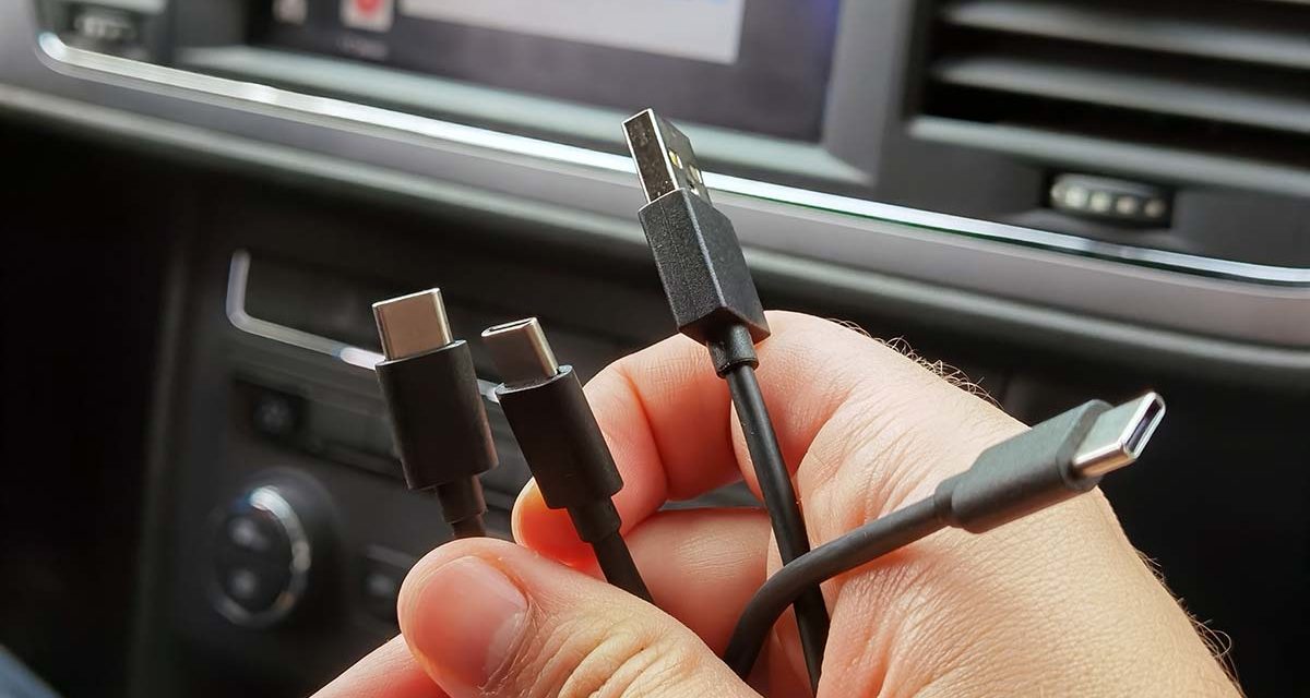 Cómo usar Android Auto sin cable USB: incluso cuando tu coche no es compatible