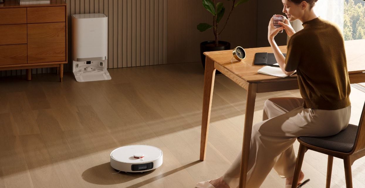 Xiaomi Robot Vacuum X20+, un robot aspirador con fregona y estación de carga más eficiente