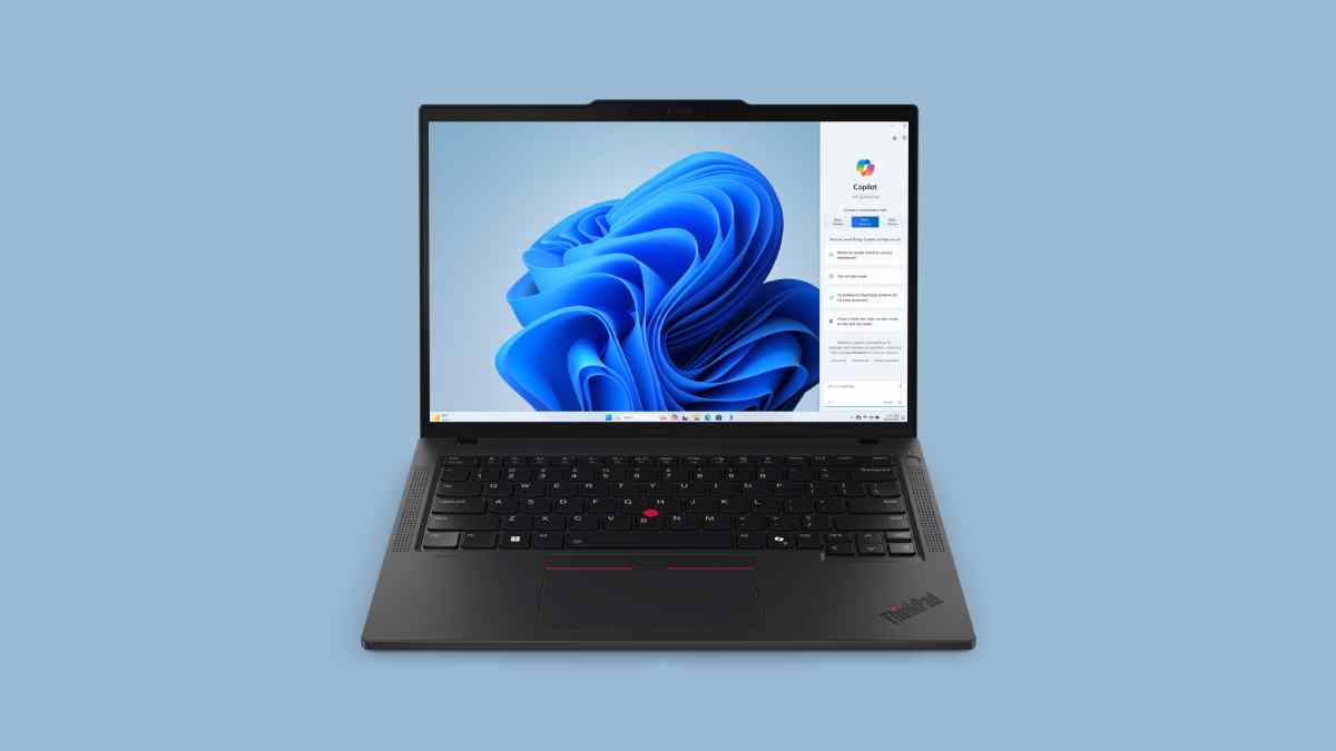 Mucha IA, pantalla OLED y hasta 98 GB de RAM, este ThinkPad de Lenovo busca ser tu próxima estación de trabajo 2 ThinkPad P14s Gen 5 portada