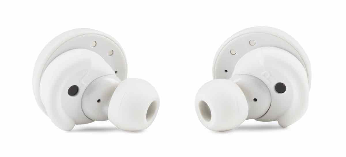 Denon PerL Earbuds White Studio 18