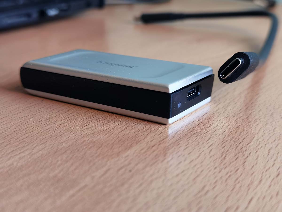 Kingston XS2000, un disco duro externo de 4 TB de tamaño minúsculo y altas velocidades 2