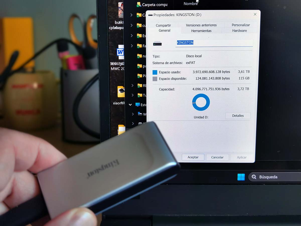 Kingston XS2000, un disco duro externo de 4 TB de tamaño minúsculo y altas velocidades 8