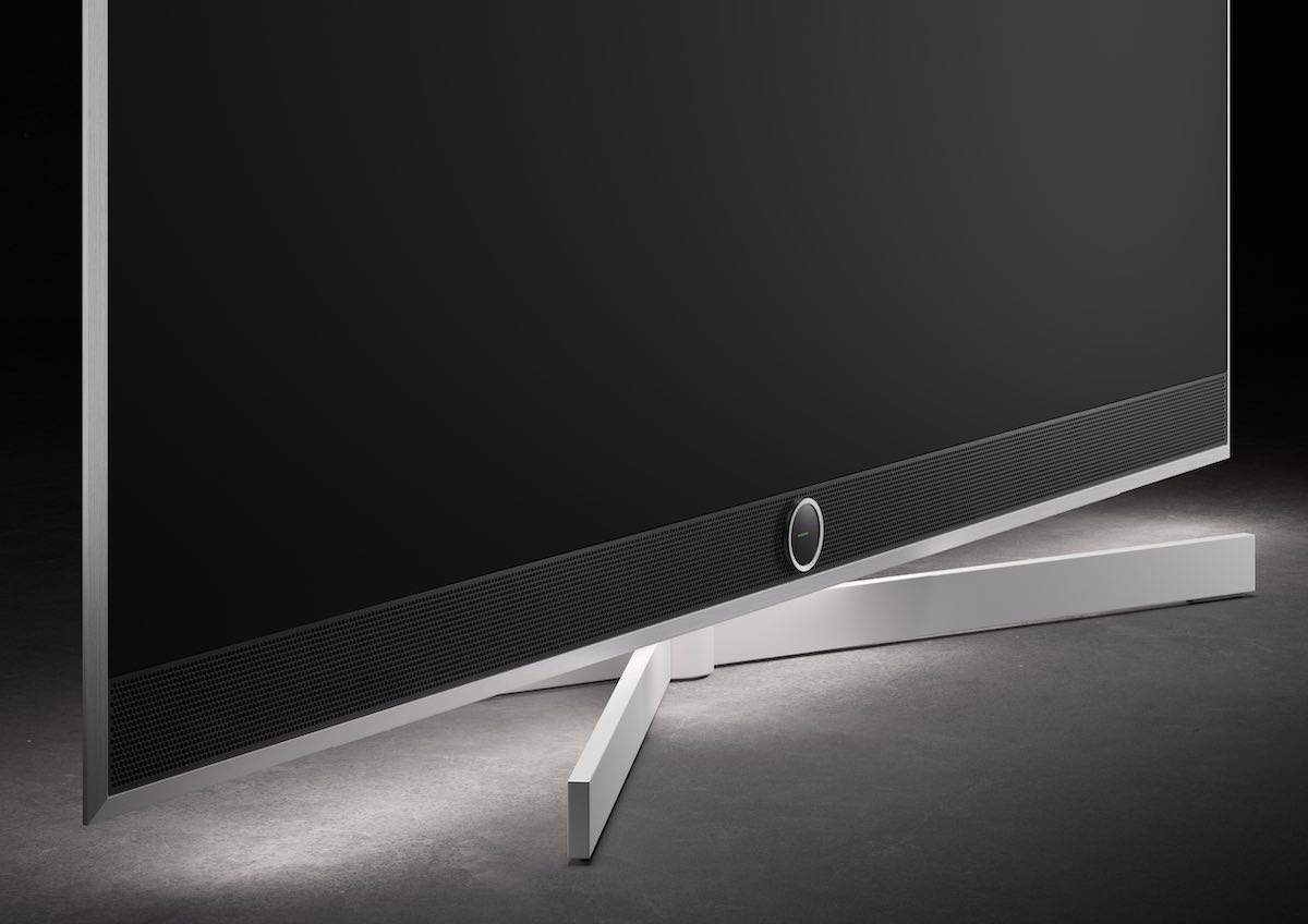 Loewe Stellar, un televisor OLED con una peana de hormigón e iluminación personalizable 3 loewe stellar tv hormigon 2