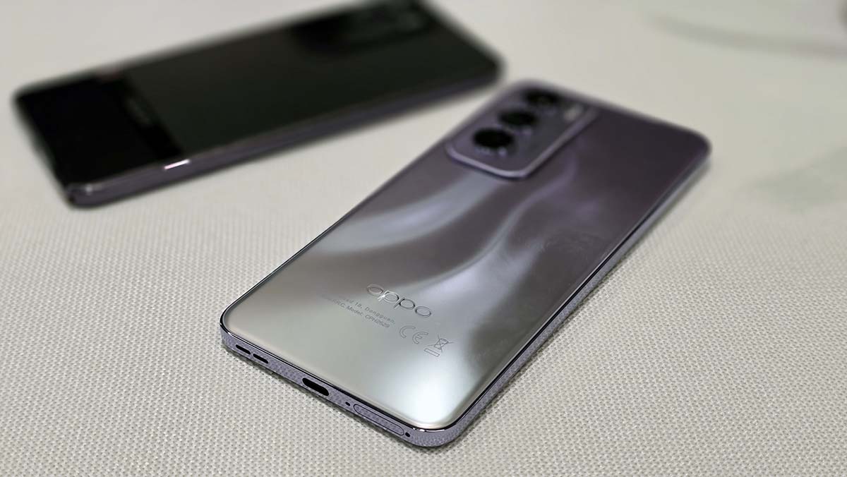 OPPO Reno12 Pro 5G y Reno12 5G, la gama media se llena de IA para mejorar tus fotos 2 OPPO Reno12 Pro 5G y Reno12 5G, la gama media se llena de IA para mejorar tus fotos 1