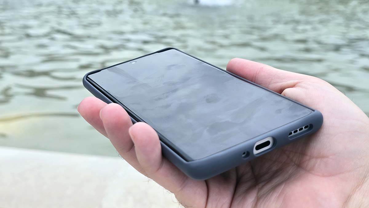 realme GT 6, un móvil con un brillo sin igual y rendimiento asegurado 3 realme GT 6, un móvil con un brillo sin igual y rendimiento asegurado 2