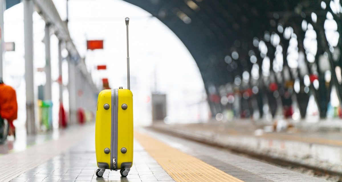 Cómo solicitar el programa Verano Joven 2024 para conseguir descuentos en viajes de tren y autobús