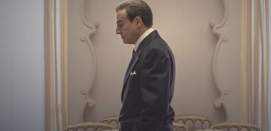 24 series de Netflix, Prime Video, Disney+ y Max para disfrutar antes de la vuelta al trabajo 2 cristobal balenciaga serie disney plus