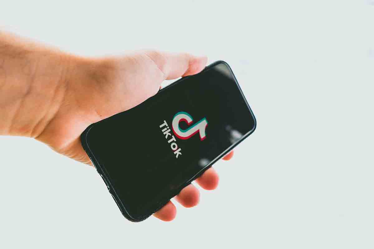 Cómo encontrar chollos y ofertas de Black Friday en redes sociales como TikTok o Instagram 6 estafas en tiktok