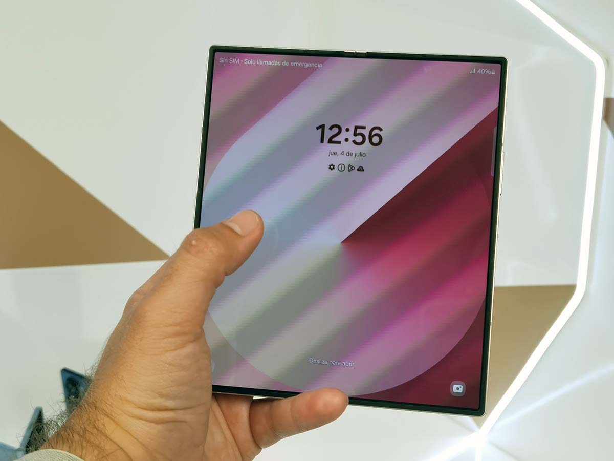Así son los nuevos Samsung Galaxy Z Flip6 y Galaxy Fold6: más compactos y con más IA 5 N4037