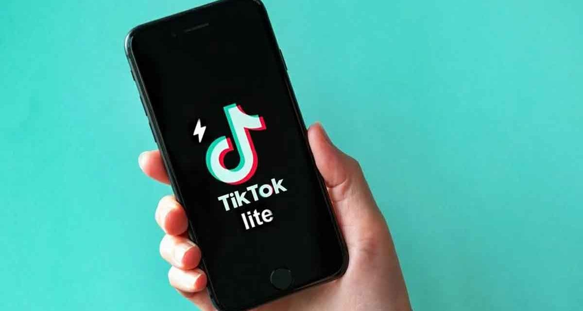Si aún tienes la app TikTok Lite en tu móvil, este detalle te hará desinstalarla