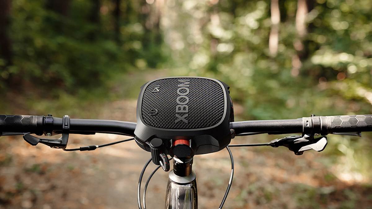 El altavoz que vas a querer este verano pesa menos que una tablet y aguanta pruebas militares 3 XBOOM Go XG2T LG 1