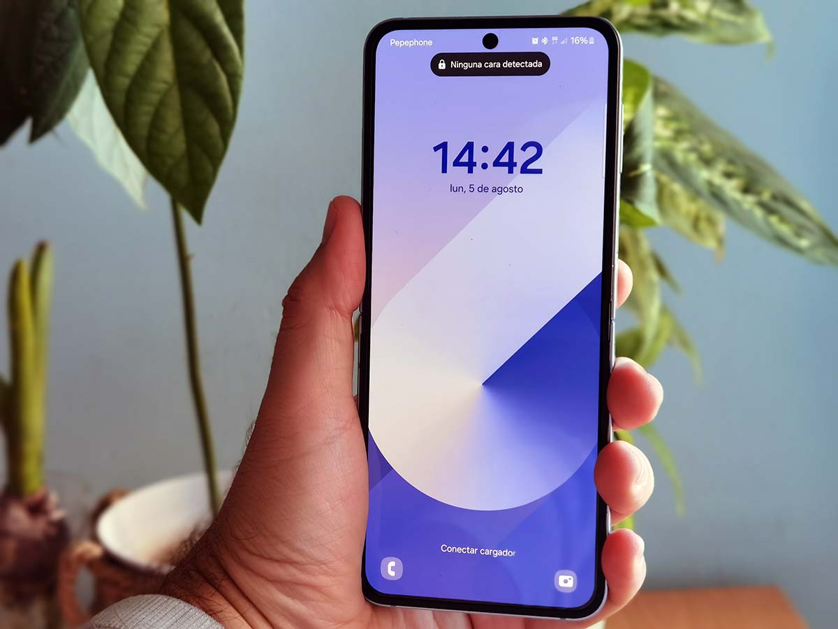 Mi experiencia con el móvil plegable Samsung Galaxy Z Flip6 tras un mes de uso 21 Mi experiencia con el móvil plegable Samsung Galaxy Z Flip6 tras un mes de uso 21