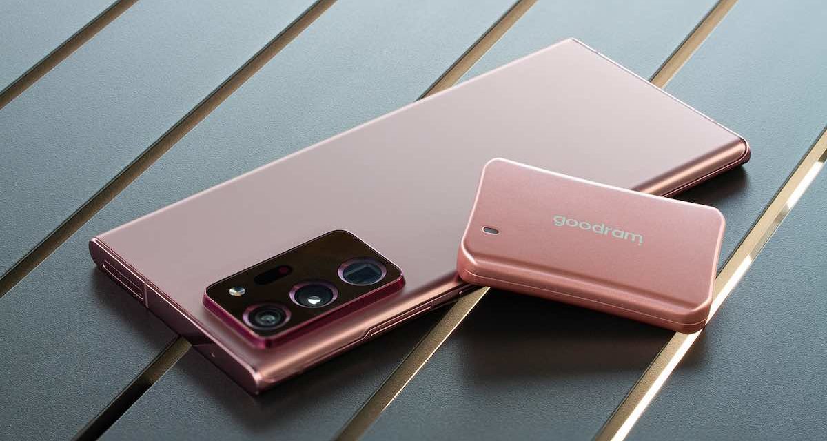 «Más pequeño que una llave»: este SSD de Goodram de hasta 2 TB y 1.600 MB/s pesa menos de 70 gramos