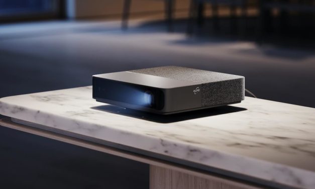 Loewe We. BEAM, un proyector de menos de 900 gramos capaz de proyectar hasta 120 pulgadas