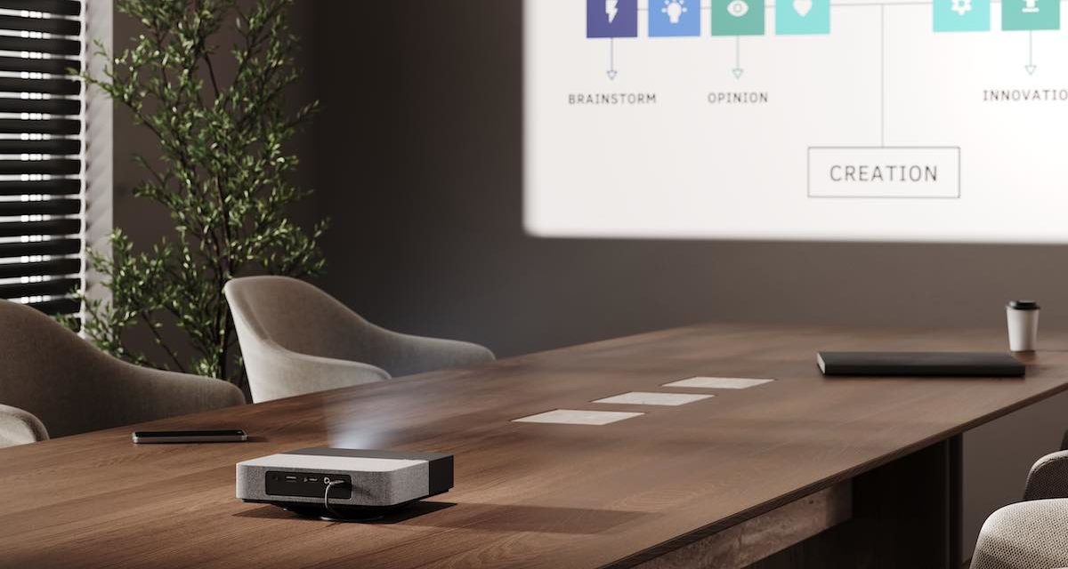 Loewe We. BEAM, un proyector láser portátil con hasta 120 pulgadas y ajuste automático de pantalla