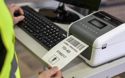 Brother TD-4550DNWB(FC), una impresora de etiquetas y tickets compacta de alta velocidad