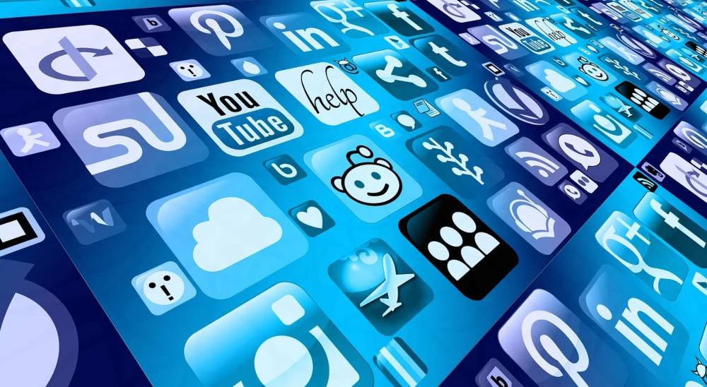 Los 5 usos mas útiles (y algunos inútiles) de la inteligencia artificial 4 redes sociales ia