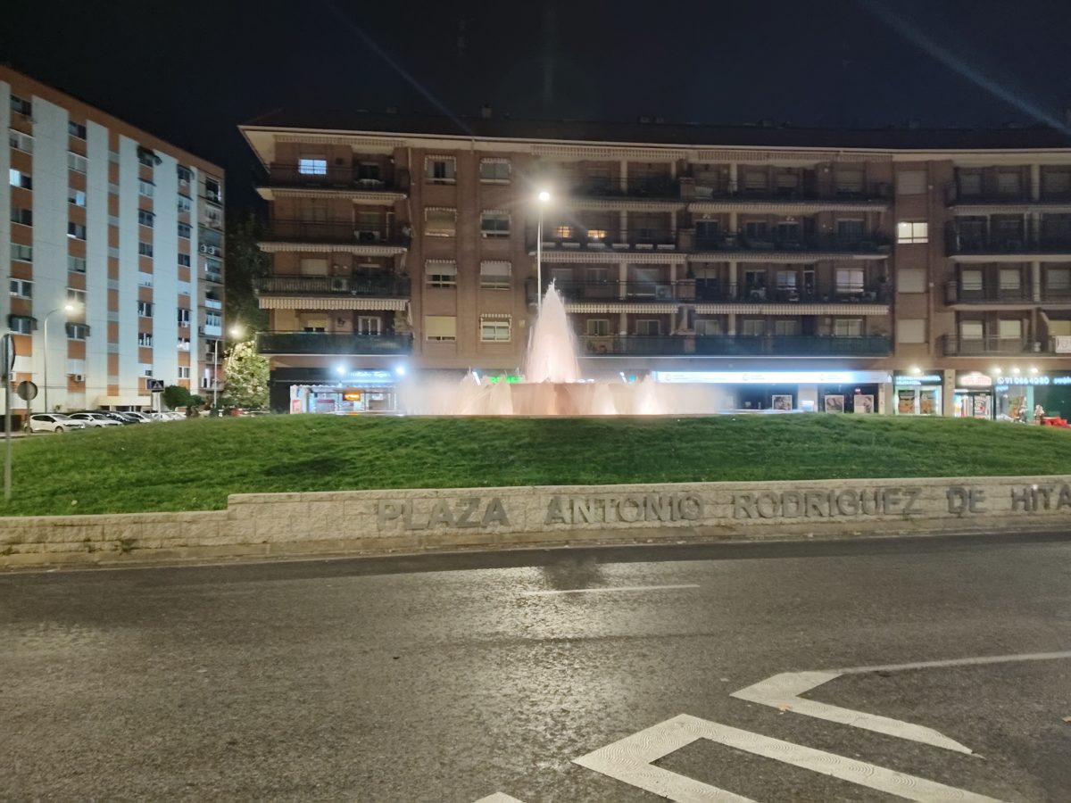 Mi experiencia con el móvil vivo V40 SE 80W tras tres semanas de uso 34 Cámara vivo V40 SE 80W foto nocturna normal 2